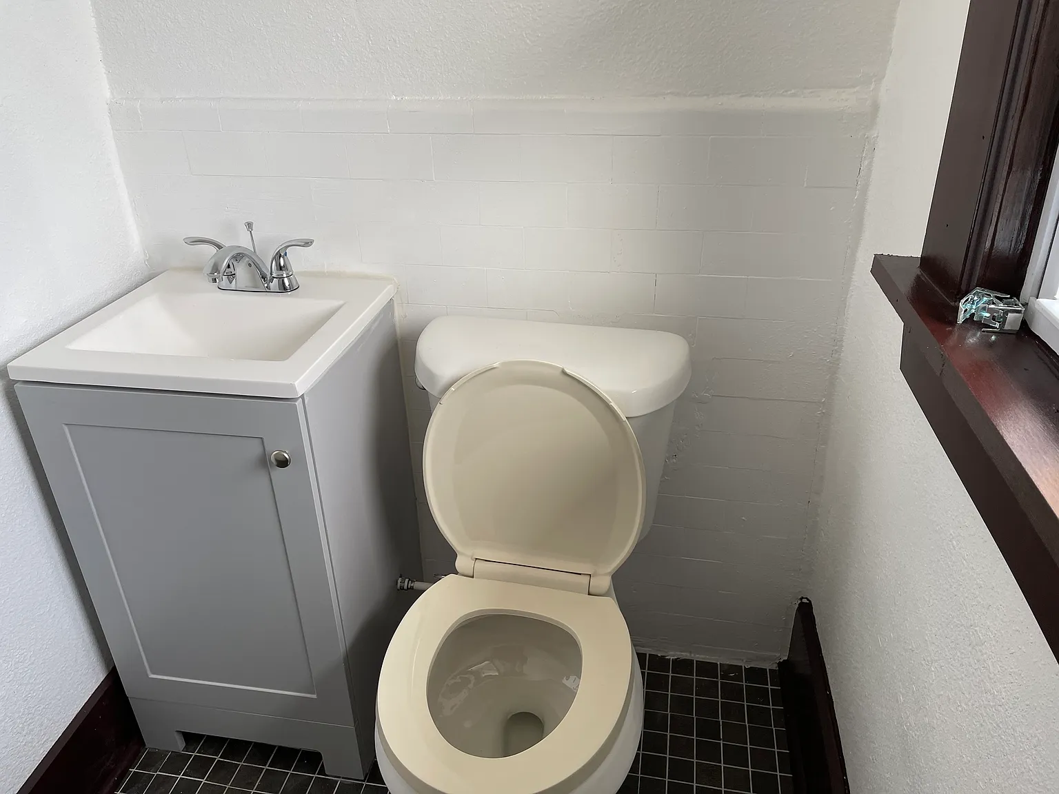 2 bed, 1192 sqft, $1,050 — Photo 4