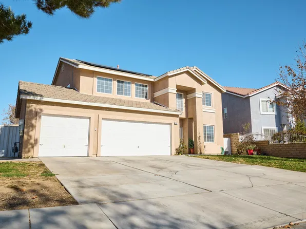 5611 Kingman Dr, Palmdale, CA 93552