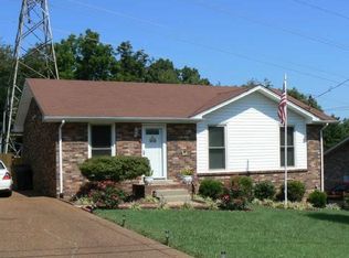 224 Township Dr, Hendersonville, TN 37075