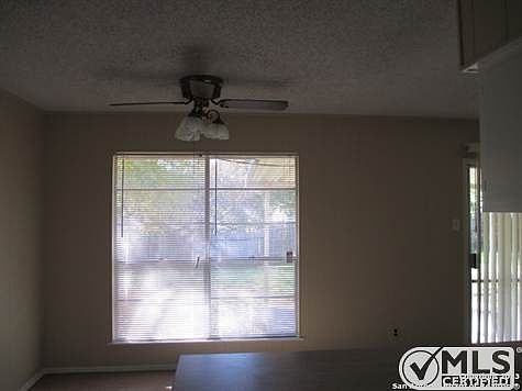 5th image of 5610 Lon Chaney Dr
