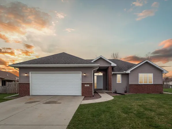 571 Hosanna Heights Ct, Evansville, WI 53536