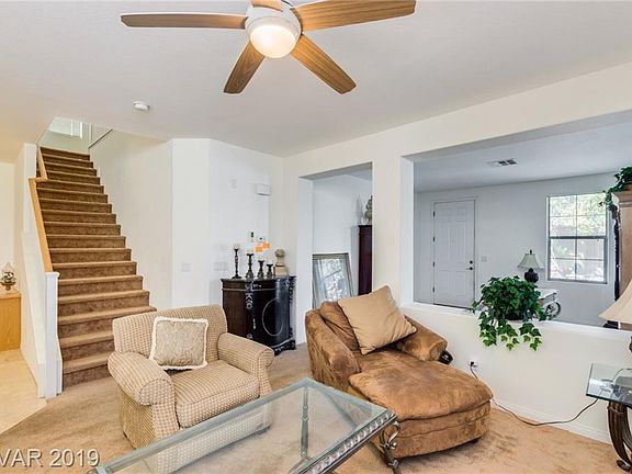5th image of 9488 Diamond Willow Ct