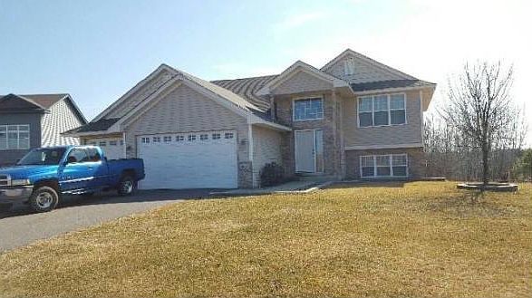1st image of 907 Winsome Way NE