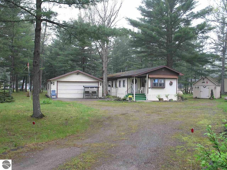 1st image of 3822 Rosemary Ln