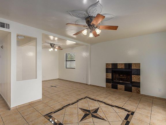 3rd image of 3131 W Diana Ave
