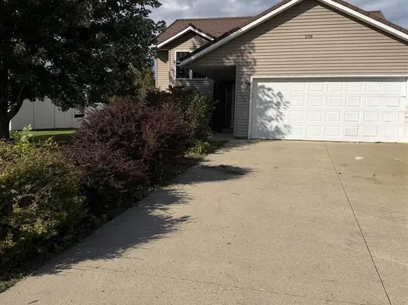 108 Meadow Ln, Janesville, MN 56048