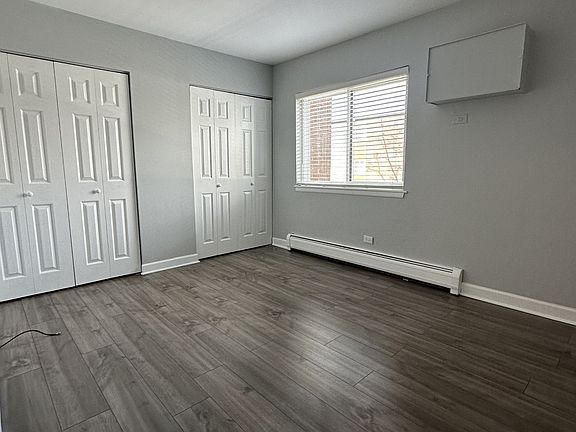 2nd image of 725 Court Of Spruce APT 4