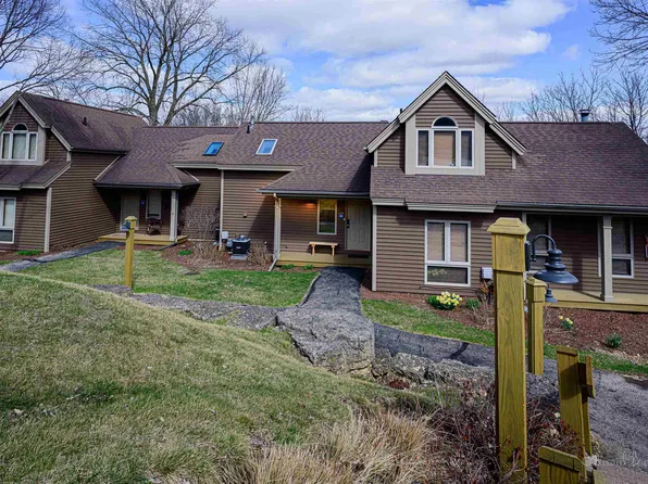 119 Walnut Hill Dr, Galena, IL 61036