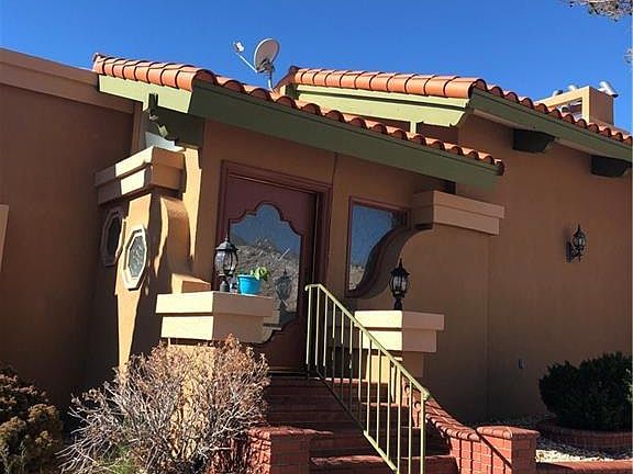 2nd image of 83 Sierra Crest Dr