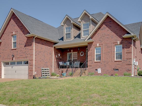 2nd image of 104 Ashfield Ct