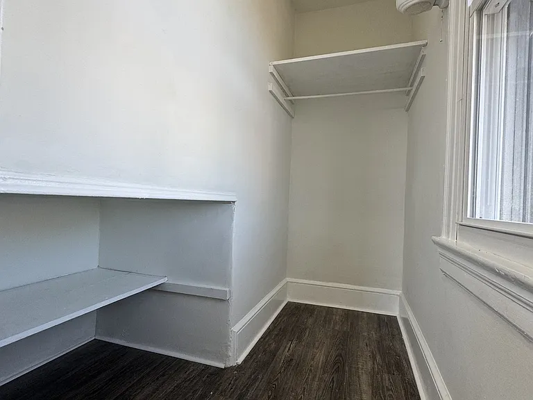 517 Bentley Ave — Photo 18