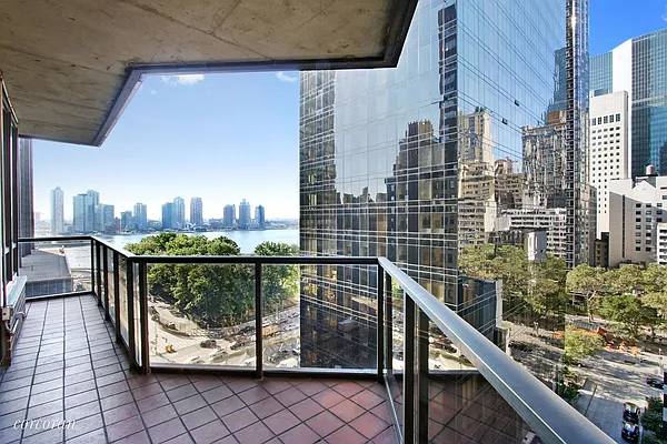 Rented by Corcoran | media 22