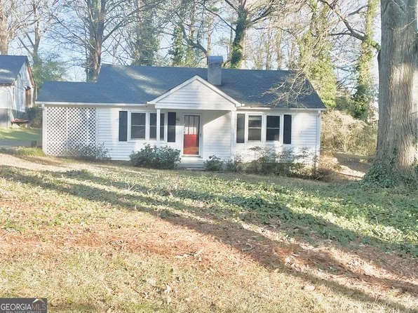 1049 Ferndale St, Stone Mountain, GA 30083