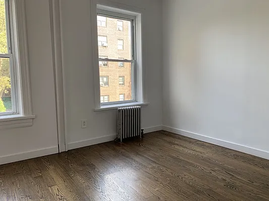 Rented by REAL New York | media 19