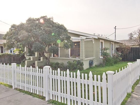 5th image of 403 Arleta Ave
