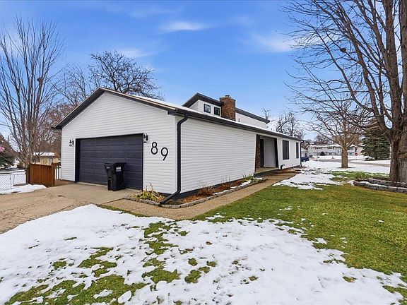 4th image of 89 3rd St