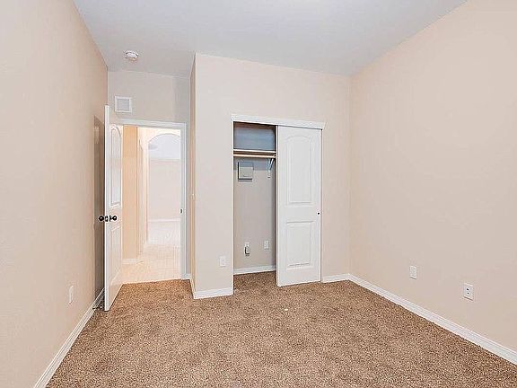 5th image of 13111 Red Cove Dr