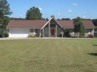 246 Pine Needle Rd, Douglas, GA 31535