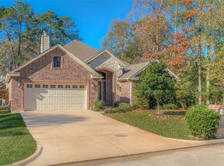 3043 Whitman Dr, Montgomery, TX 77356
