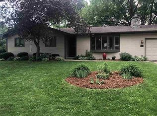 3015 Marvin Ct, Cross Plains, WI 53528