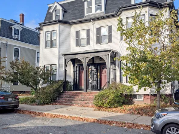 17 Howe St, Somerville, MA