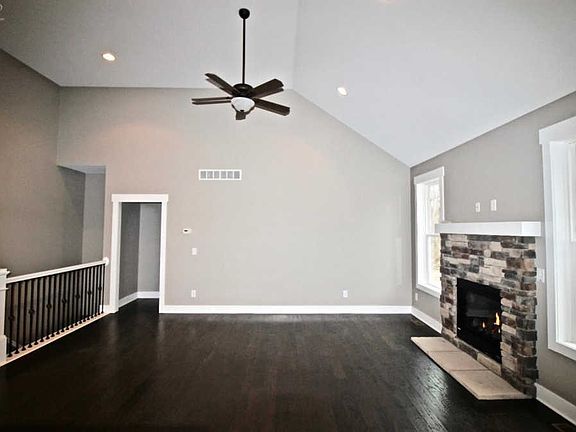 5th image of 12401 Wolfberry Dr