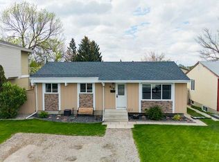 418 12th Ave N, Lethbridge, AB T1H 1P3