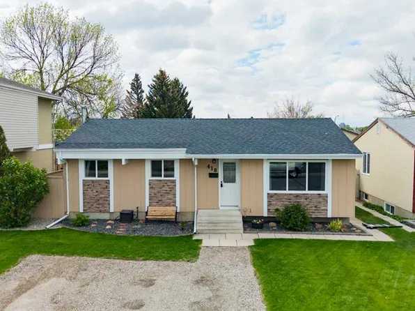 418 12th Ave N, Lethbridge, AB T1H 1P3