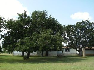 1515 County Road 307, Jourdanton, TX 78026