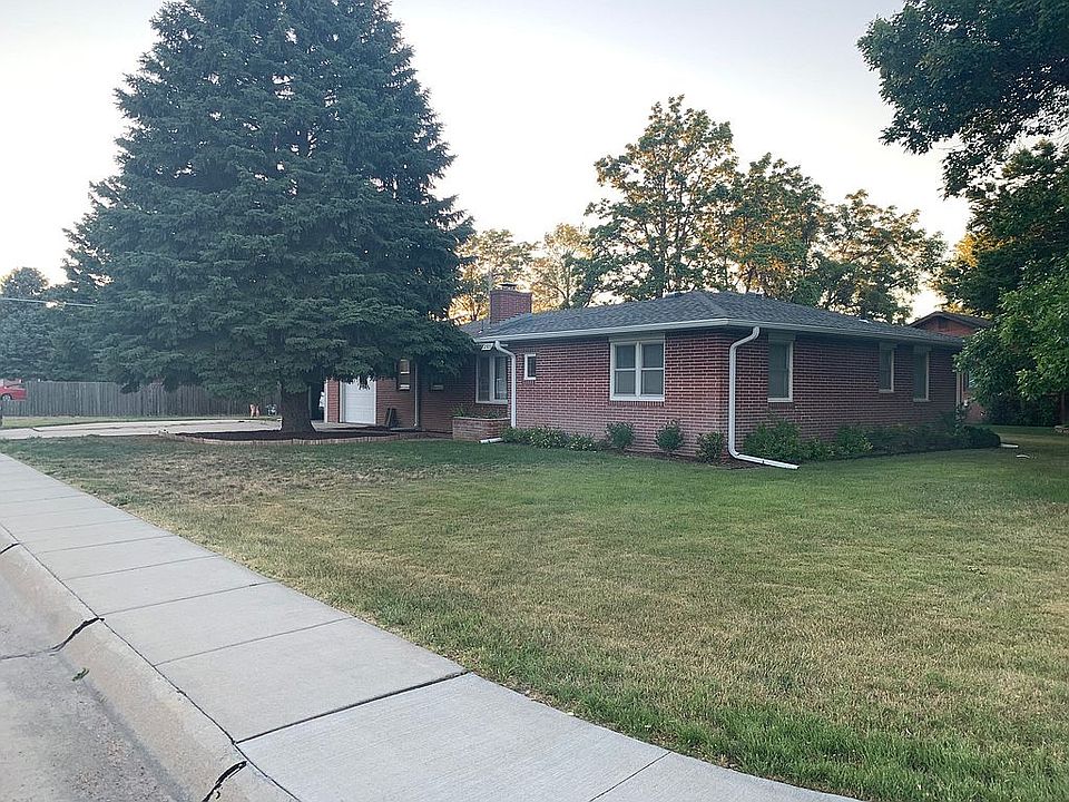 1st image of 2503 W C St