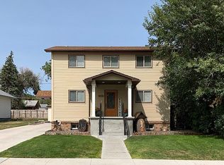 1050 1st St, Chappell, NE 69129