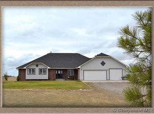 2596 Falling Star Loop, Cheyenne, WY 82009