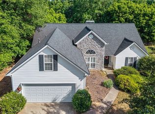 6245 Wilmington Way, Flowery Branch, GA 30542