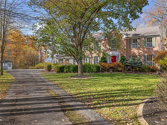 5th image of 3349 Long Branch Dr
