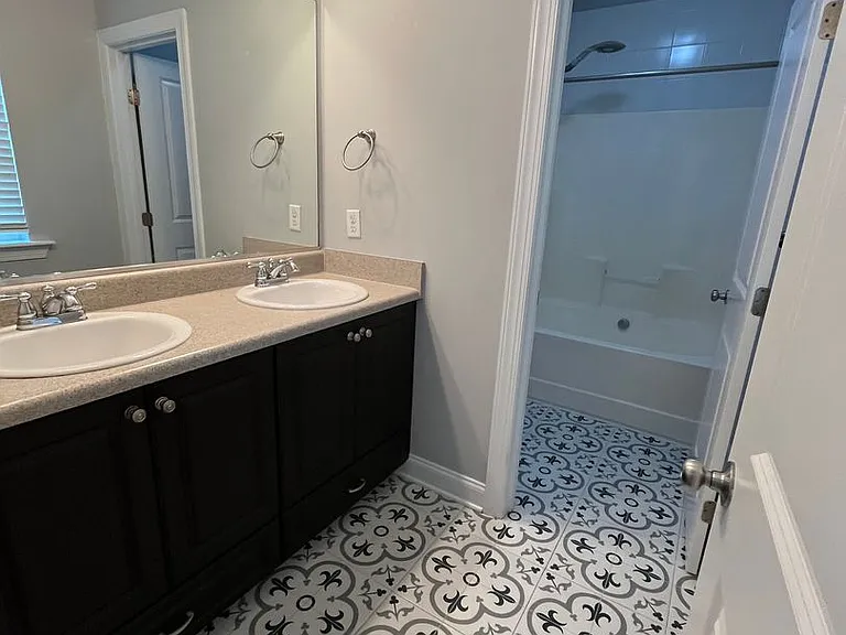 1934 Kenlock Dr — Photo 9