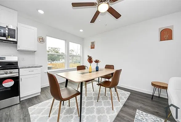 3 bed, 1150 sqft, $1,775 — Photo 2