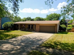 672 S 7th St, Dundee, IL 60118