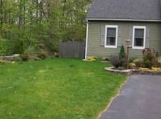 201 Colonial Rd, North Attleboro, MA 02760