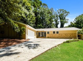 5521 Valley Brook Rd SE, Mableton, GA 30126