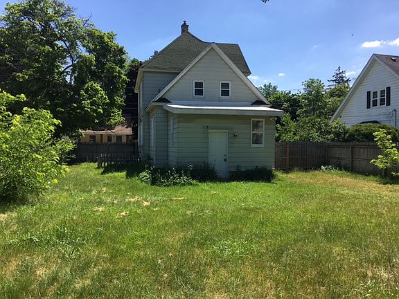 3rd image of 2333 Avon Ave SW