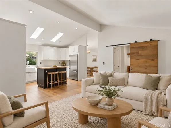 34 1/2 Nottingham Rd, Westlake Village, CA 91361
