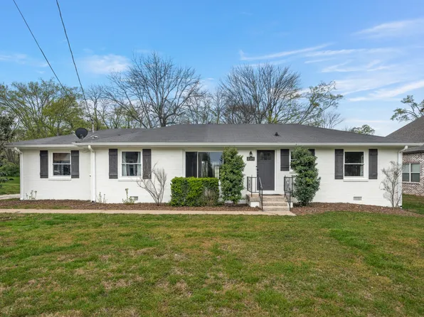 234 Pennsylvania Ave, Lebanon, TN 37087