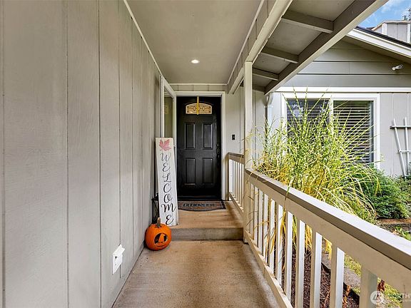 5th image of 318 Rollingwood Drive