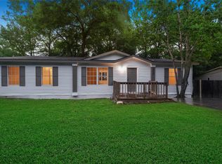 9526 Live Oak Trl, Willis, TX 77318