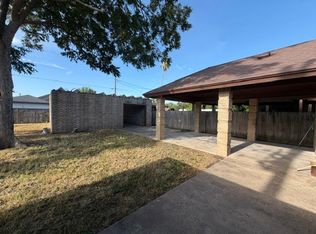 1301 W Duranta Ave, Alamo, TX 78516