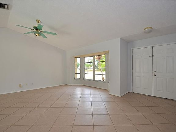3rd image of 4113 Atwater Dr
