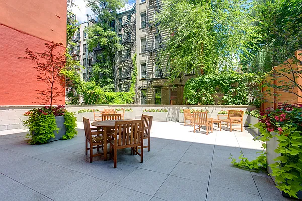 Rented by Skyline Developers | media 27