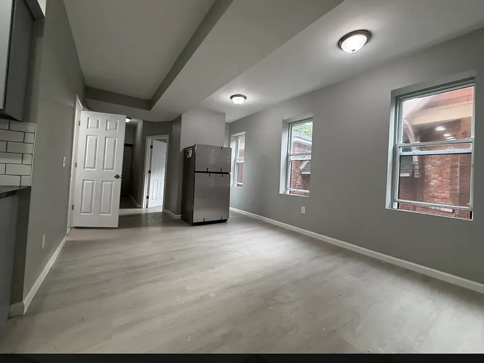 1597 Park St #2A