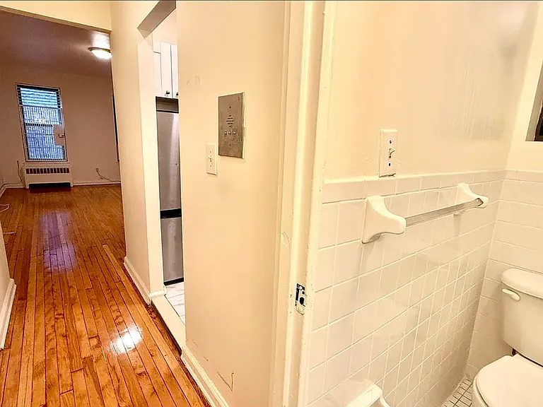 590 3rd Ave #4D — Photo 1