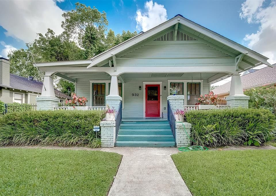 This Craftsman bungalow embodies everything that makes it popular--a deep shady porch, lots of windows for a cross breeze and airy interior and gorgeous hardwood floors.